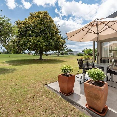 Golfers delight in quiet Cul de Sac Villa Mount Maunganui Buitenkant foto